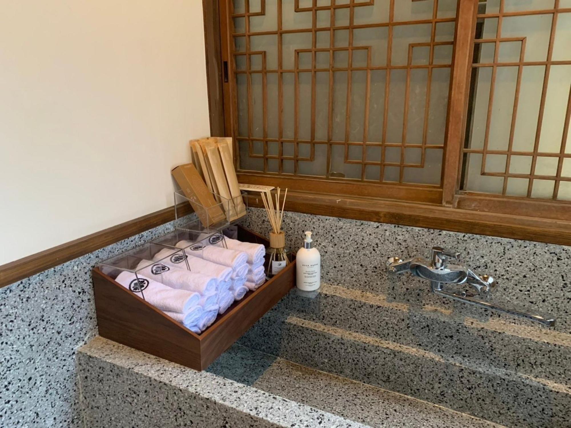 טקאו Shiseki Ryokan Kagetsu Taishoukan - Vacation Stay 48535V מראה חיצוני תמונה